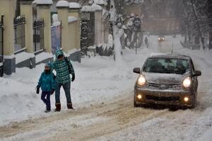 Хуртовини, зниження температури й пориви вітру: синоптики розповіли, якою буде температура у Львові до кінця тижня