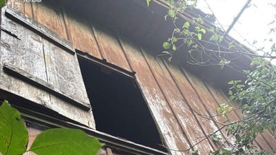 У Львівській області жінка зіштовхнула зі горища свого знайомого