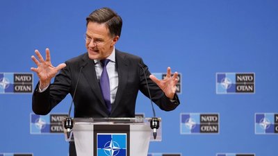 Генсек НАТО назвав рівні гарантій безпеки для України, першим з яких буде  "посилена українська армія"