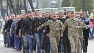 На Львівщині виконали план весняного призову, а справами ухилянтів займеться поліція