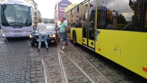 У Львові сталася ДТП у центрі міста (фото, відео)