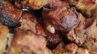 Львівські лікарі врятували дитину у стравоході якої застряг великий шматок шашлику (ФОТО)