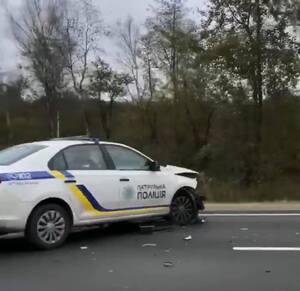 У Львівській області сталося ДТП, з участю патрульної поліції (фото, відео)