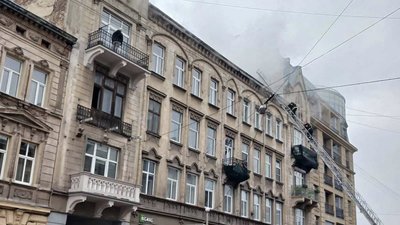 У Львові сталася пожежа в будинку