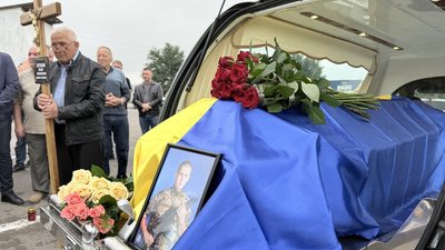 У вівторок на Львівщині попрощаються з Героєм Назарієм Костишином
