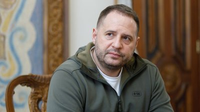 “Червоні лінії України”: Єрмак озвучив, на що Київ не піде навіть заради миру