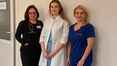 У Львові лікарі врятували немовля з виразками шлунка, які виникли через харчову алергію