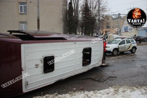 У поліції прокоментували маштабну ДТП з чотирма авто у Львові (ВІДЕО, ФОТО)