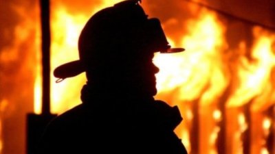 На Самбірщині у пожежі в дерев'яній будівлі загинув 55-річний чоловік