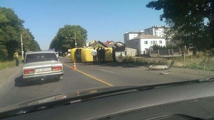 На Львівщині зіткнулися два попутніх автомобіля