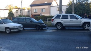 ДТП ускладнила транспортний рух на одній з львівських вулиць (фото, відео)