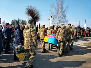 На Львівщині попрощалися з молодим Героєм (ФОТО)