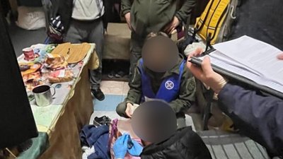 У львівську в’язницю психотропи постачали в цибулевих стрілах (ФОТО)