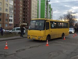 Смертельний наїзд на 10-річну дівчинку у Львові: поліція затримала водія автобуса