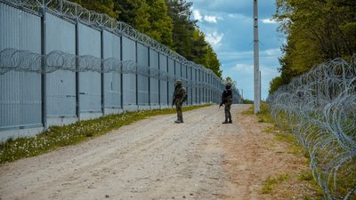 Польща закриє кордон з Білоруссю, а Литва посилює охорону кордонів