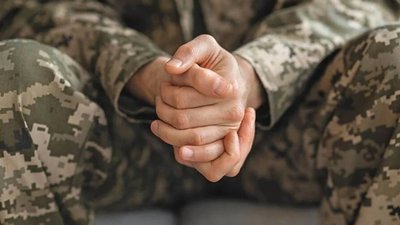 Суд засудив військового, який тричі ходив у СЗЧ