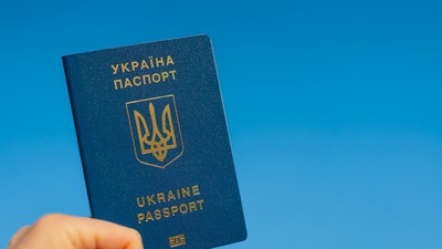 Українець здивував польських прикордонників своїм паспортом: чоловіка не випустили з країни