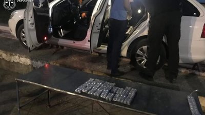 Організатор міжнародного каналу наркотрафіку проведе за ґратами понад 10 років