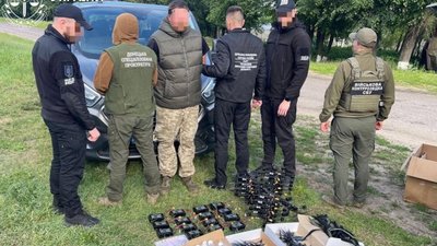 Затримано сержанта, який вкрав і продав 16 FPV-дронів «Генерал Черешня»