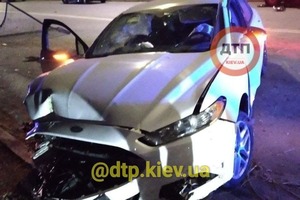 У Києві п'яний чоловік після ДТП покинув помираючу дружину і втік