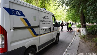 У Запоріжжі біля під'їзду багатоповерхівки розстріляли місцевого посадовця (ФОТО)