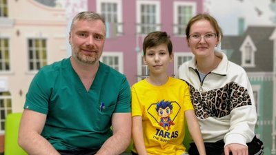 У Львові хірурги врятували хлопця з розірваною печінкою