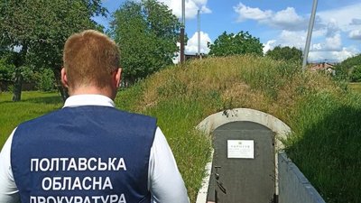 На Полтавщині освітянок підозрюють у будівництві непридатних укриттів на 19 мільйонів гривень