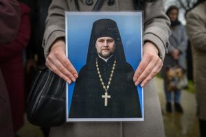 Завдяки знімку американського фотографа, родина знайшла тіло вбитого у Бучі священника з Івано-Франківщини