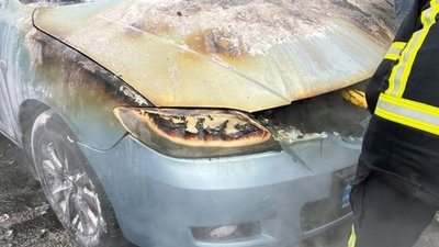 У Львові під час руху загорілась машина