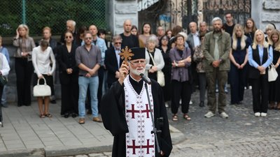 У Львові у другу річницю вшанували пам’ять восьми жертв російської атаки