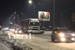 У Львові в ДТП потрапили вантажівка та легковик (ФОТО,ВІДЕО)