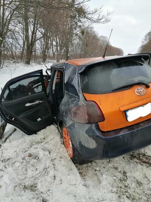 На Рівненщині вантажівка зіткнулась із легковиком: є загибла (ФОТО)