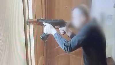 Генпрокурор опублікував відео та аудіо стрілянини з телефону київського терориста