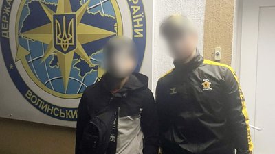 На Львівщині виявили двох іноземців, які незаконно проживали на території України