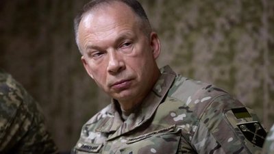 Сирський вважає, що РФ хоче створити “буферну зону” на півночі України
