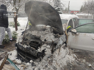 На Львівщини ліквідували три пожежі в автомобілях (ФОТО)