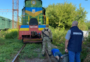 Рівненщині судитимуть залізничників, які зливали і продавали пальне