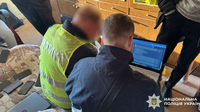 На Буковині засуджено працівника школи, який "мінував" заклади освіти