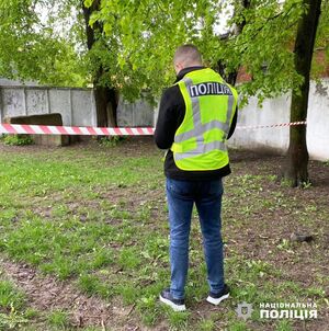  Вчитель вдарив ножем двох своїх колишніх учнів: один з них не вижив (ФОТО)