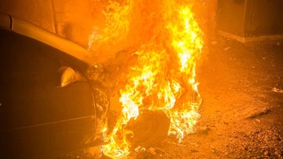 У Львові горів автомобіль (ФОТО)