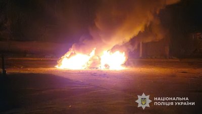 На Сумщині росіяни дроном атакували авто поліції