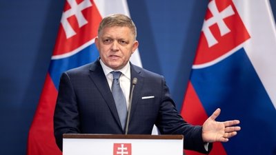 Фіцо вважає, що має із Зеленським "фундаментально протилежні погляди"