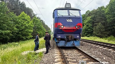 На Рівненщині на залізниці загинув неповнолітній хлопець