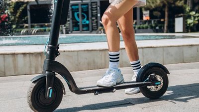 Рада розробляє законопроєкт про певну заборону для електросамокатів
