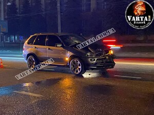 У Львові автомобіль "BMW" на смерть збив пішохода (фото 18+, відео)