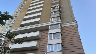 У Києві знайдено мертвими 14-річну доньку та маму, співмешканець якої скоїв самогубство