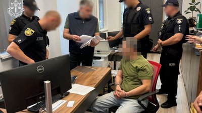 росіяни шантажували підозрюваного у вбивстві Парубія