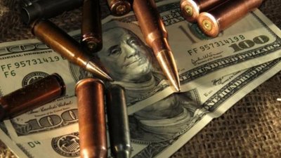 На Львівщині чоловіка засудили на 10 років за торгівлю наркотиками та зберігання зброї