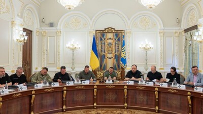 Зеленський заявив про звільнення всіх обласних військкомів