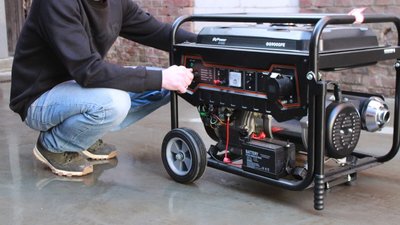 На Рівненщині шахраї продали чоловіку  генератор, якого не існує